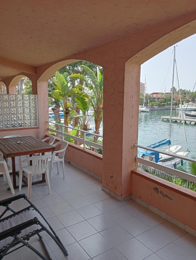 Trilocale "Alicudi" In Portorosa Furnari Exterior foto